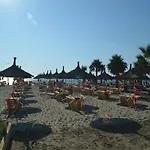 Pishat E Buta 28 Дом отдыха Голем