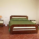 Pishat E Buta 28 Дом отдыха Голем
