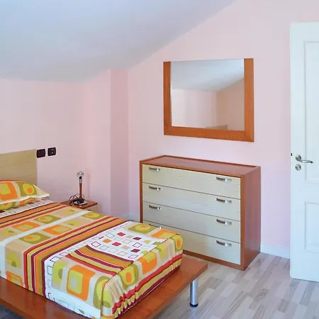 Holiday home Pishat E Buta 28 Golem (Tirana)