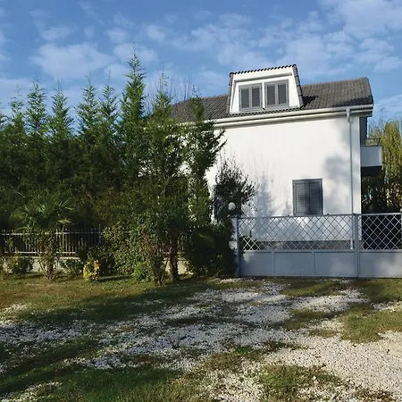 Casa de Férias Pishat E Buta 28 Golem (Tirana)