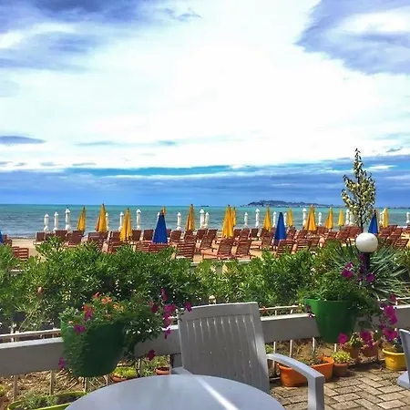 Holiday home Pishat E Buta 28 Golem (Tirana)
