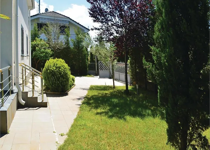 Pishat E Buta 28 Casa de Férias