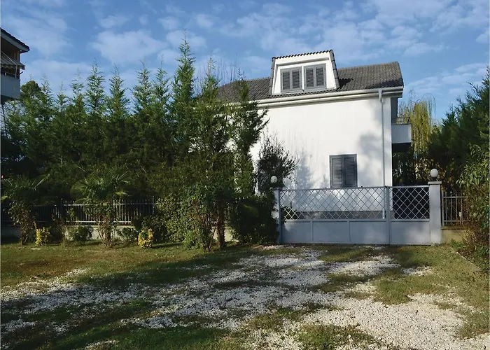 Casa de Férias Pishat E Buta 28 Golem (Tirana)