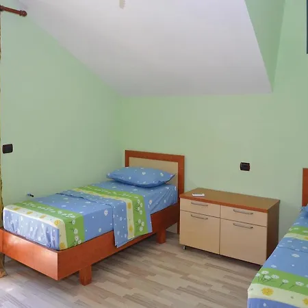 Pishat E Buta 28 בית נופש *